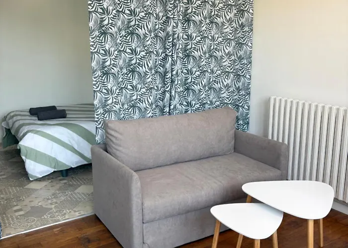 Avec Terrasse Apartman Luçon